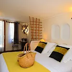 De Charme A Cheda Hotel