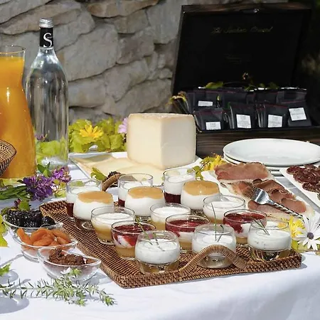 De Charme A Cheda Hotel