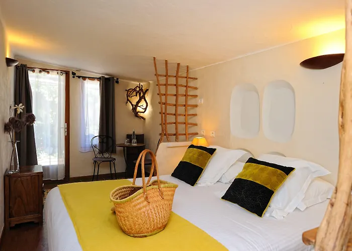 De Charme A Cheda Hotell