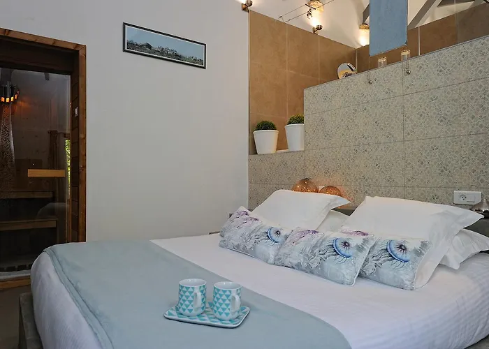 De Charme A Cheda 4*