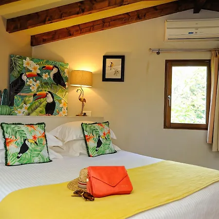 Hotell De Charme A Cheda 4*