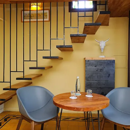 De Charme A Cheda 4*