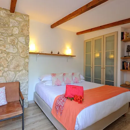 Hotell De Charme A Cheda Bonifacio (Corsica)