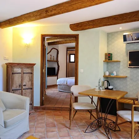 De Charme A Cheda Hotel