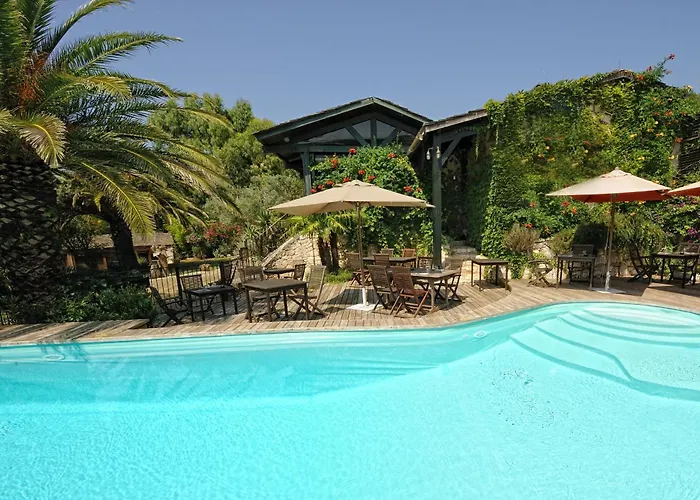 Hotel De Charme A Cheda Bonifacio (Corsica)