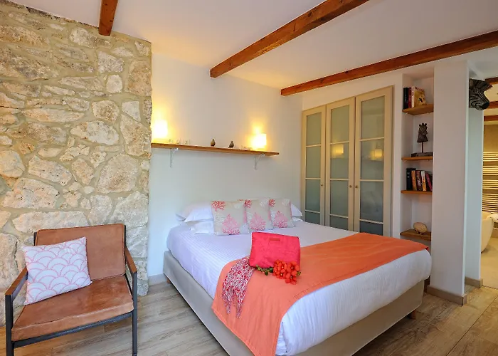 Hotel De Charme A Cheda Bonifacio (Corsica)