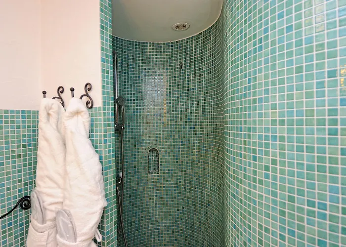 De Charme A Cheda 4*