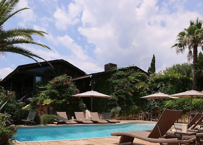 De Charme A Cheda Hotel