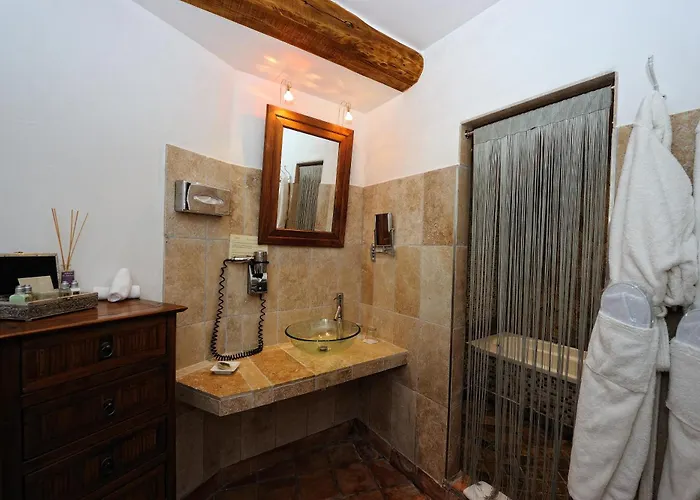 Hotel De Charme A Cheda 4*