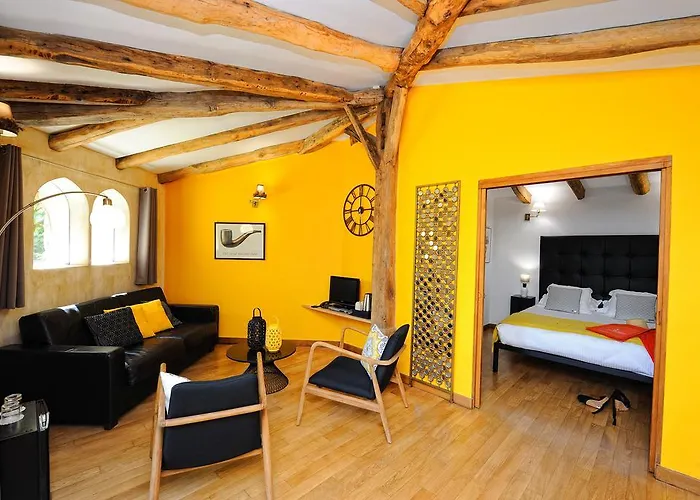 De Charme A Cheda Hotel