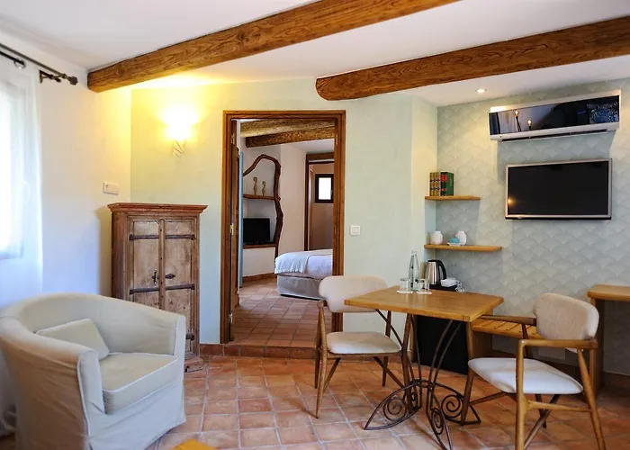 De Charme A Cheda Hotel